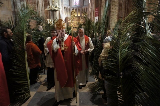 Palmy święcone w Katedrze Poznańskiej