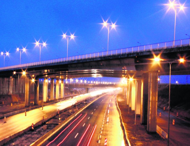 Dziś najjaśniej świecą autostrady. Niebawem to się zmieni