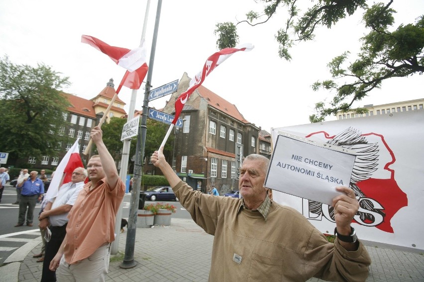 Manifestacja w obronie Polskości Śląska [ZOBACZ ZDJĘCIA]