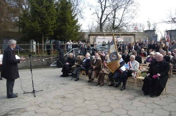 Poznań: W Forcie VII uczcili pamięć ofiar okupacji (ZDJĘCIA)