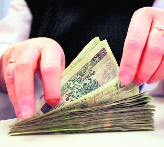 Od 1 stycznia 2012 r. minimalne wynagrodzenie wzrośnie do 1500 zł brutto