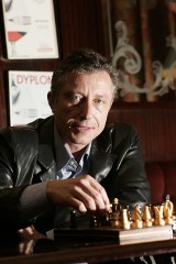 Ryszard Tarasiewicz: W szachach też nie można iść na wymianę ciosów z silniejszym