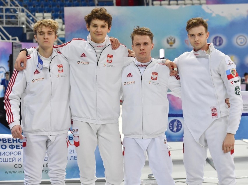 Reprezentacja Polski Juniorów w szermierce na Mistrzostwach Europy w Soczi w Rosji
