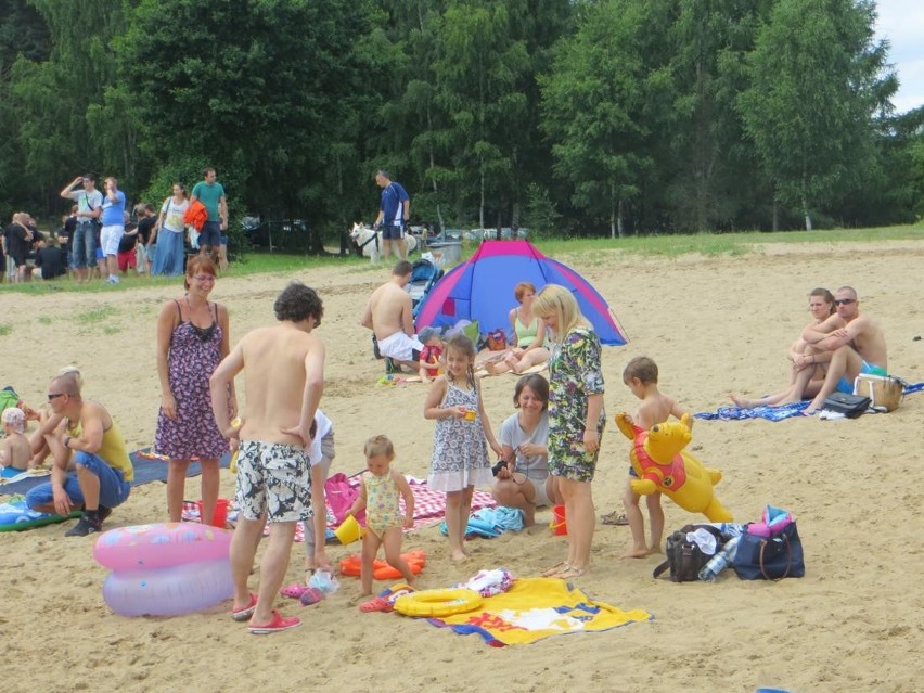Piknik wodny  na plaży miejskiej w Złotowie