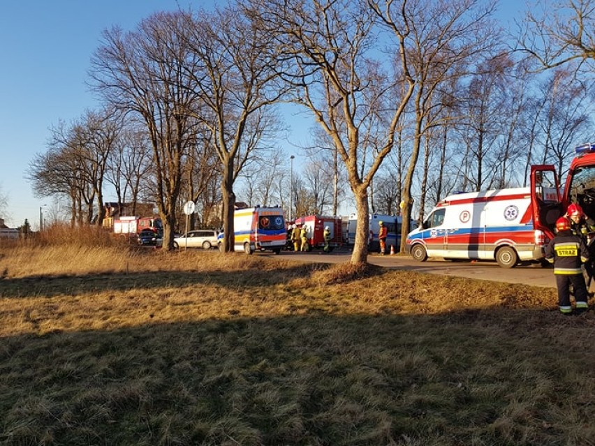 Do groźnie wyglądającego wypadku doszło  we Władysławowie. Zdarzenie drogowe miało miejsce w czwartek, 28.02.2019 r. [video, zdjęcia]