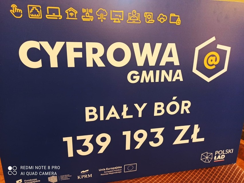 Takie wsparcie popłynie do gmin powiatu szczecineckiego na program Cyfrowa Gmina [zdjęcia]