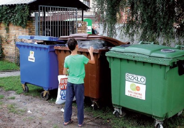 – Pojemniki do segregacji odpadów zniknęły z ulicy – żali się ...