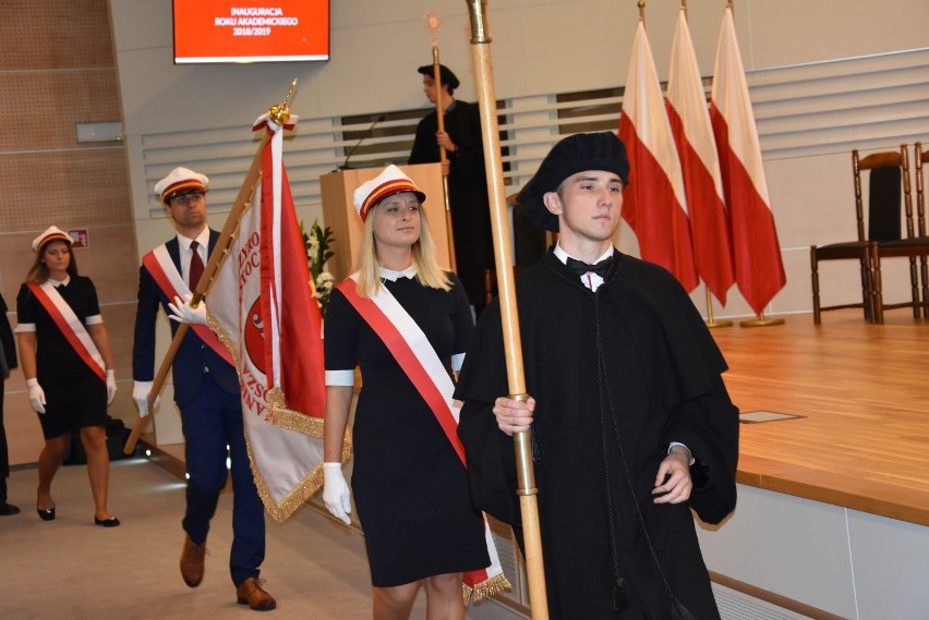 Historyczna inauguracja roku akademickiego na uniwersytecie w Częstochowie ZDJĘCIA