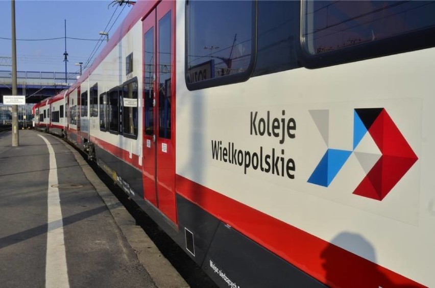Zakażona podróżowała Gniezno-Poznań Główny. Pociąg dalej jechał do Zbąszynka