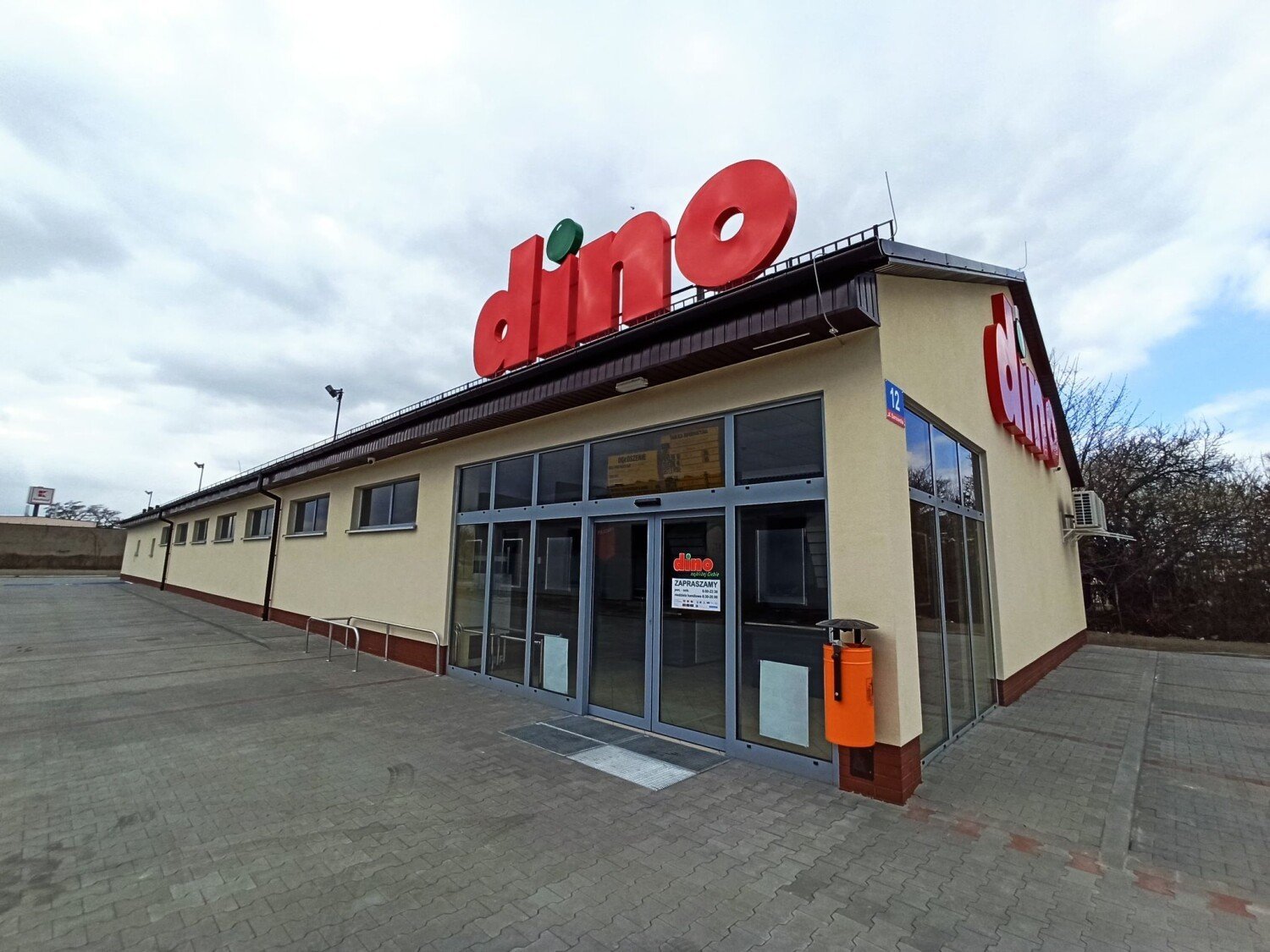 Nowy sklep Dino w Rawiczu. Kiedy otwarcie marketu na ulicy Sarnowskiej?  Mamy nieoficjalne informacje | Rawicz Nasze Miasto