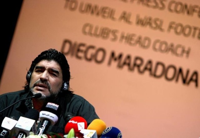 Diego Maradona zmarł 25 listopada 2020 roku w Tigre w wieku 60 lat