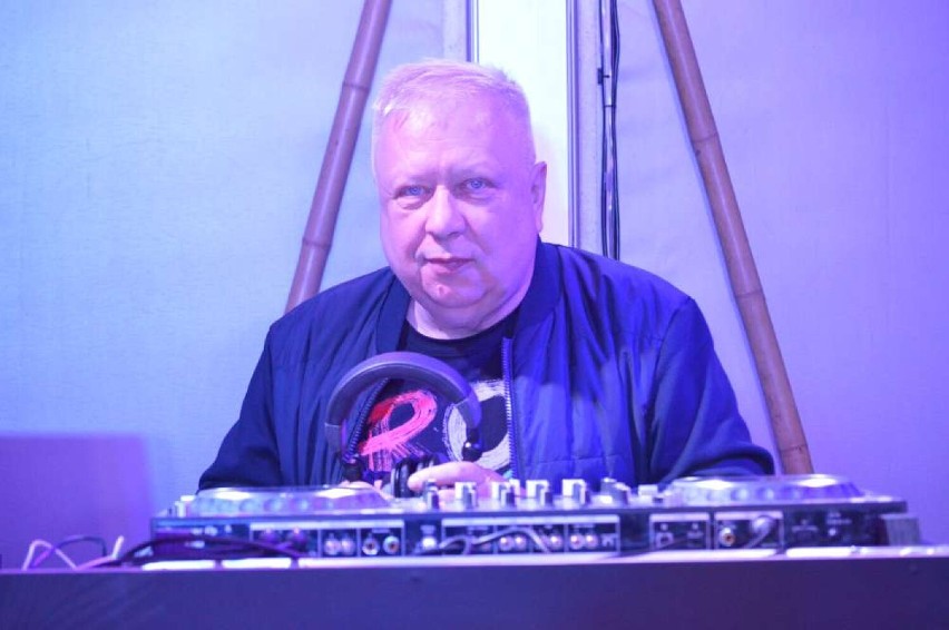 DJ i prezenter muzyczny Marek Sierocki w Chodzieży