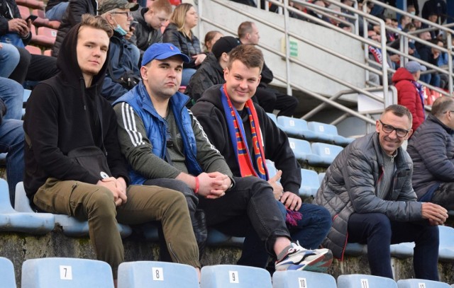 Bilety na mecz Odra Opole - Miedź Legnica (2-1) rozeszły się jak świeże bułeczki. Tak wspieraliście opolan z trybun stadionu przy ul. Oleskiej.