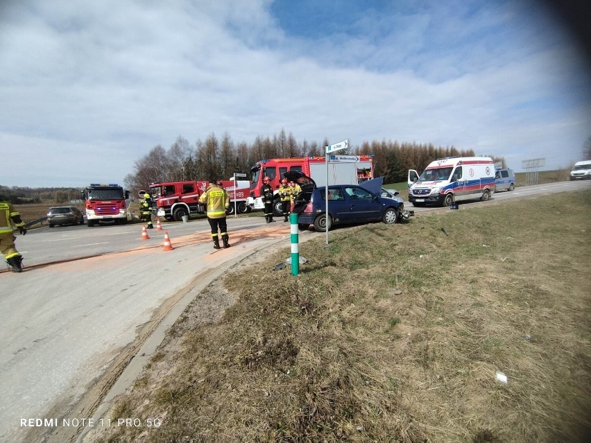 Wypadek na DW 794 pomiędzy Wolbromiem a Trzyciążem