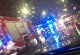 Wypadek na ulicy Ogrodowej w centrum Kielc. Zderzyły się dwa auta. Ranna jedna osoba. Ogromne korki. Zobaczcie zdjęcia