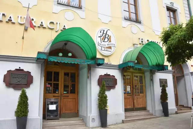 Spółka z Wrocławia chce uruchomić kasyno w hotelu Bristol przy ul. Krakowskiej w Tarnowie