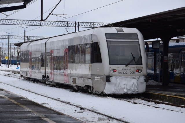 Na trasie Szczecinek - Chojnice pojawi się dodatkowa, czwarta para pociągów - szynobusów