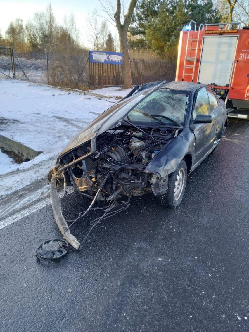 Święta na drogach - ślisko, kraksy i pijani kierowcy