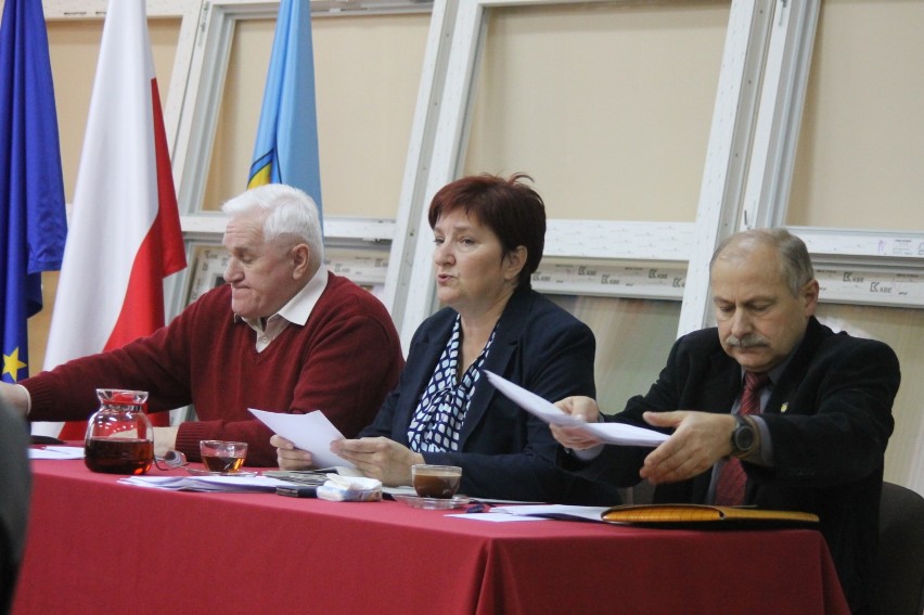 Sesja Rady Miejskiej w Zdunach [ZDJĘCIA]