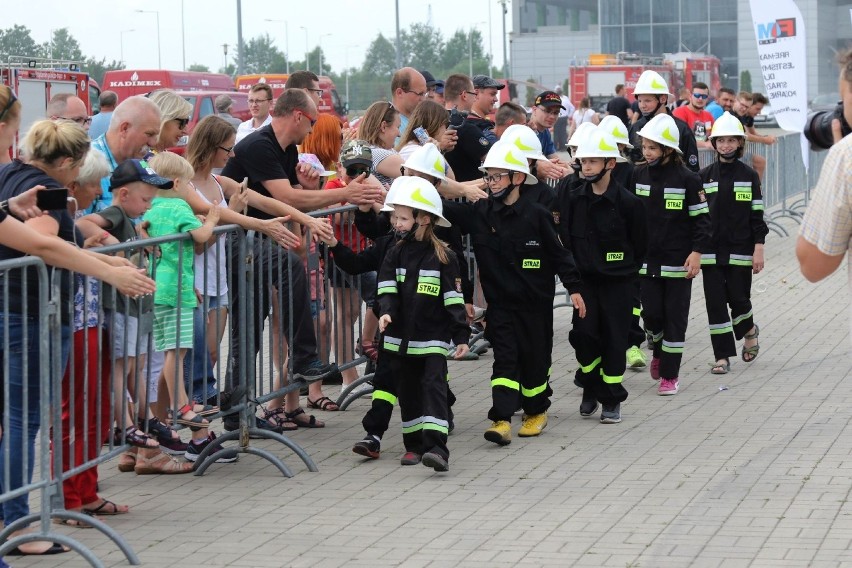 Mali Strażacy ze Stąporkowa w akcji ratowniczo-gaśniczej