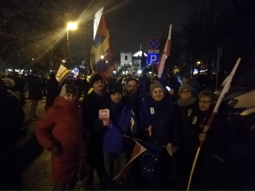Marsz Tysiąca Tóg. Ostrowianie wspierali protest w Warszawie!