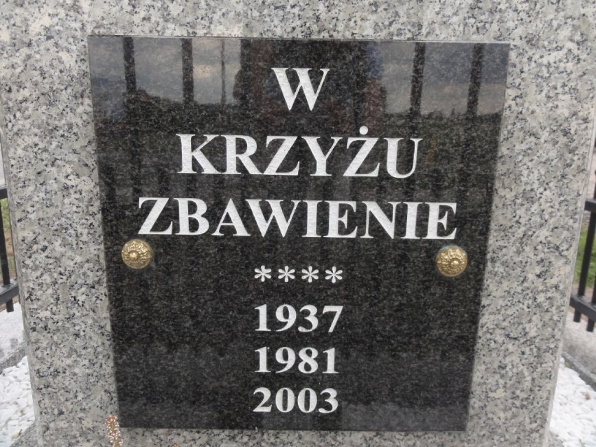 Krzyż w Grzybnie