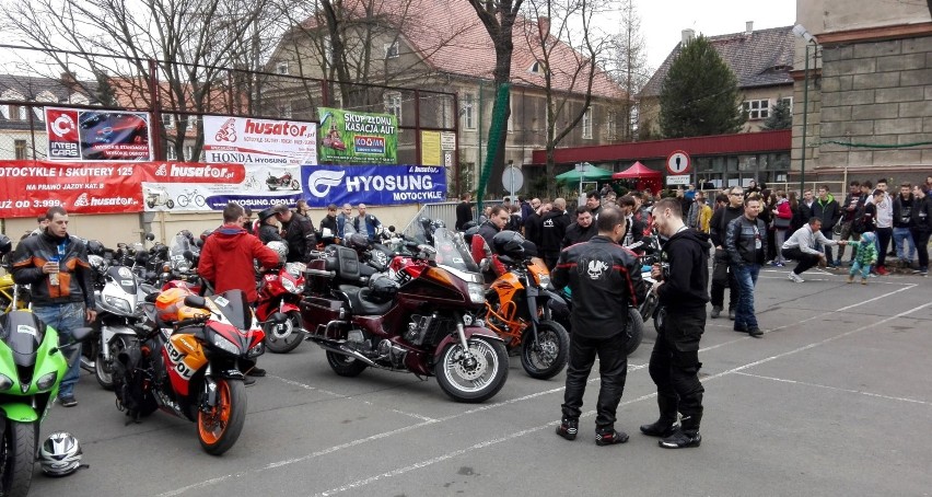 W opolskim mechaniczniaku rozpoczęto oficjalnie sezon motocyklowy.