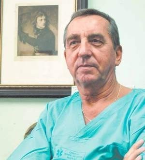 Prof. Zbigniew Kwias, poznański urolog, jest gotów do realizacji programu walki z nowotworami. Fot. A. Szozda