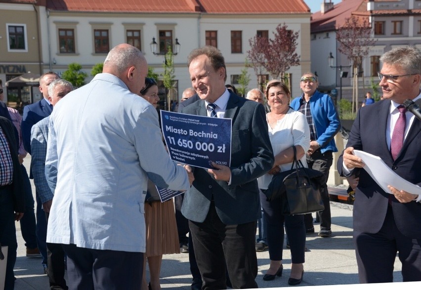 Wręczenie promes w II edycji Polskiego Ładu, Bochnia,...