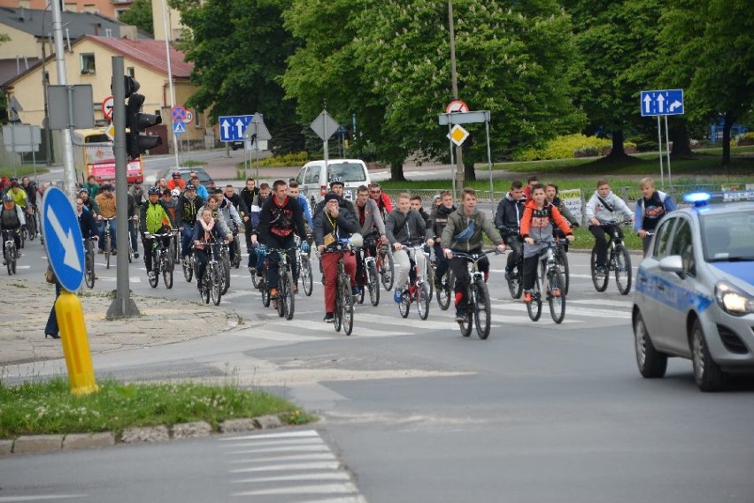 Rowerowa Masa Krytyczna w Kielcach przeciw zakazom (WIDEO, zdjęcia)