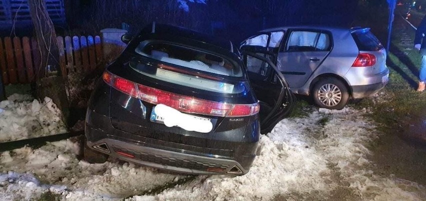 Groźny wypadek w Majdanie Sieniawskim. Trzy osoby przewiezione do szpitala [ZDJĘCIA]