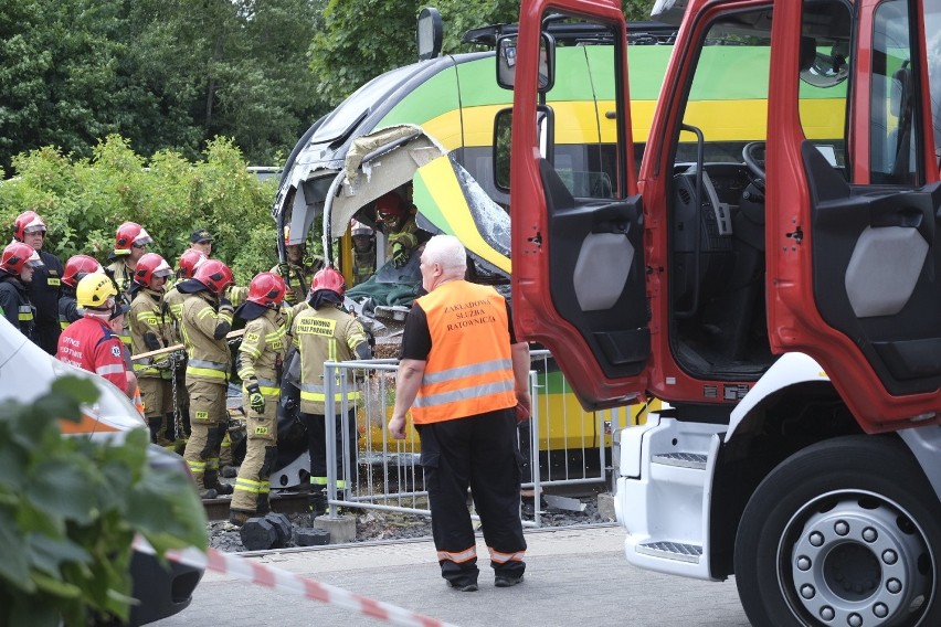 Wypadek tramwajów w Poznaniu. Kilkadziesiąt osób rannych....