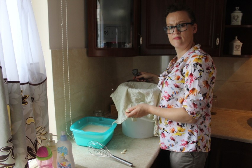 Małżeństwo z Plebanki w gminie Radziejów produkuje mleko i sery