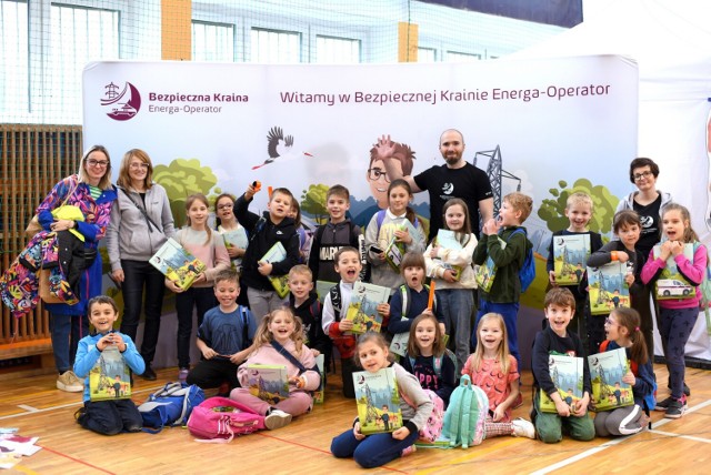 Miasteczko Bezpiecznej Krainy Energi-Operator odwiedziło szkołę podstawową w Gdańsku. Czego dowiedziała się młodzież?