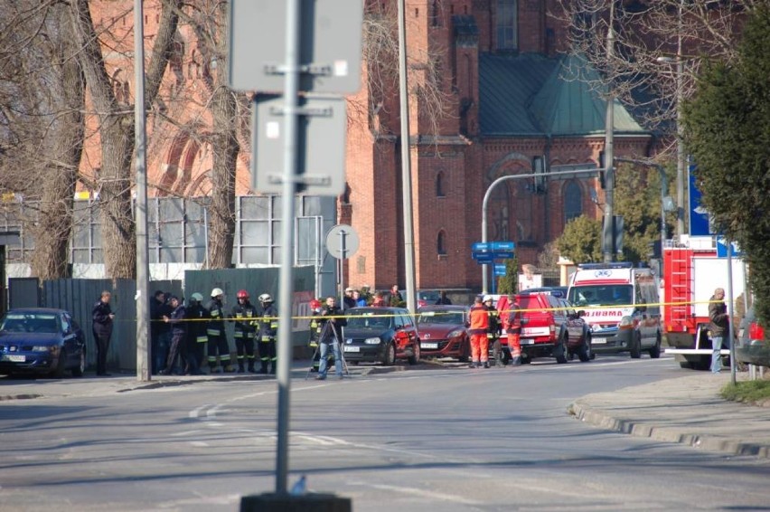 Alarm bombowy w Tarnowie: pirotechnicy zakończyli akcję [WIDEO, ZDJĘCIA]