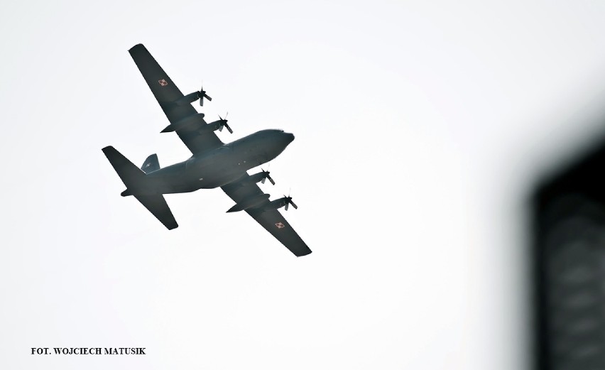Hercules C-130 z 33 Bazy Lotnictwa Transportowego w Powidzu...