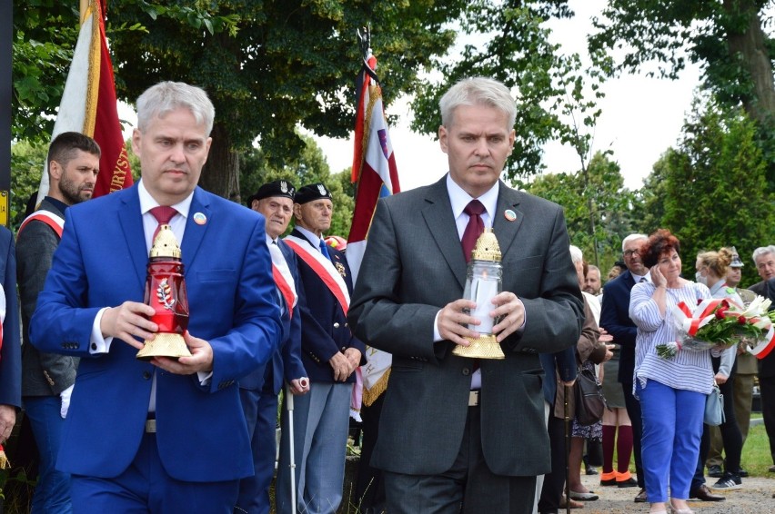 Żary, 11 lipca 2020. Uroczystości pod Krzyżem Wołyńskim w...