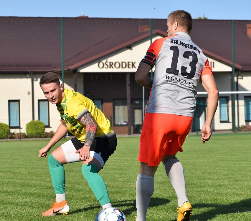 V liga piłkarska Wadowice. Brzezina Osiek - Kalwarianka 0:2.