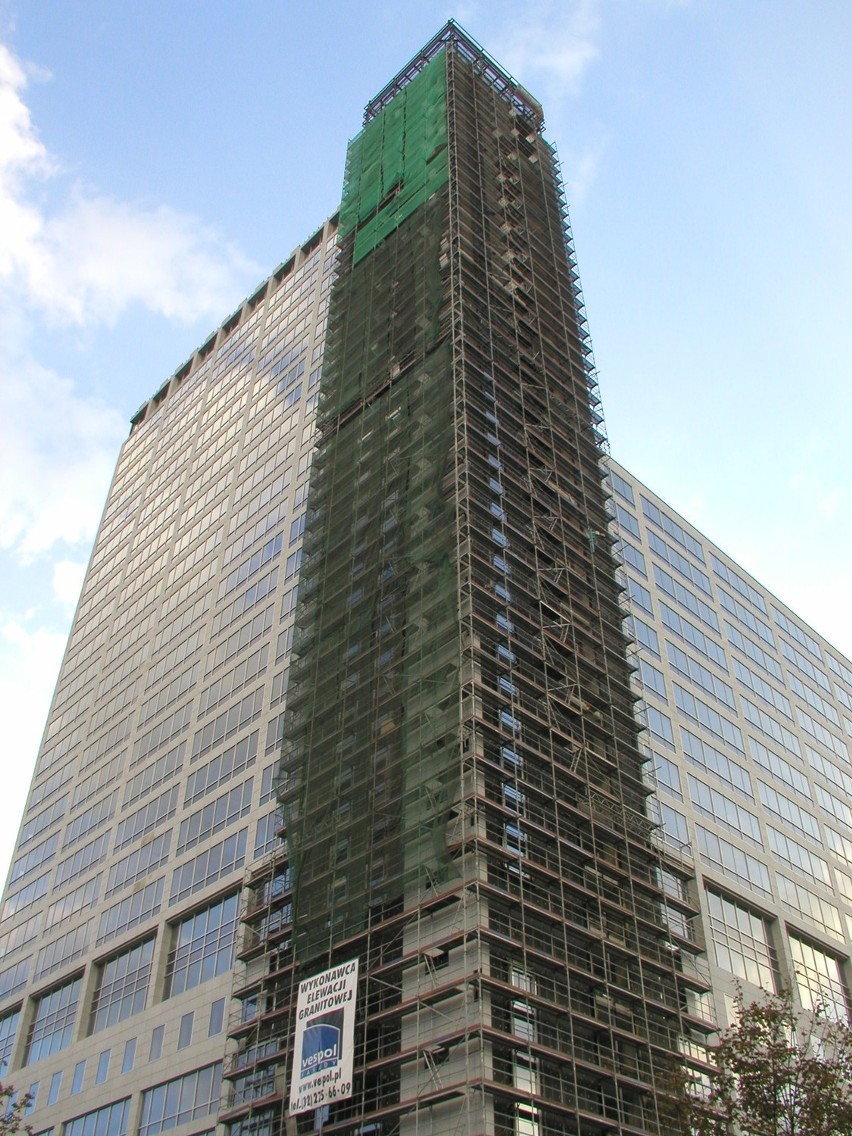 Budowa Uni Centrum