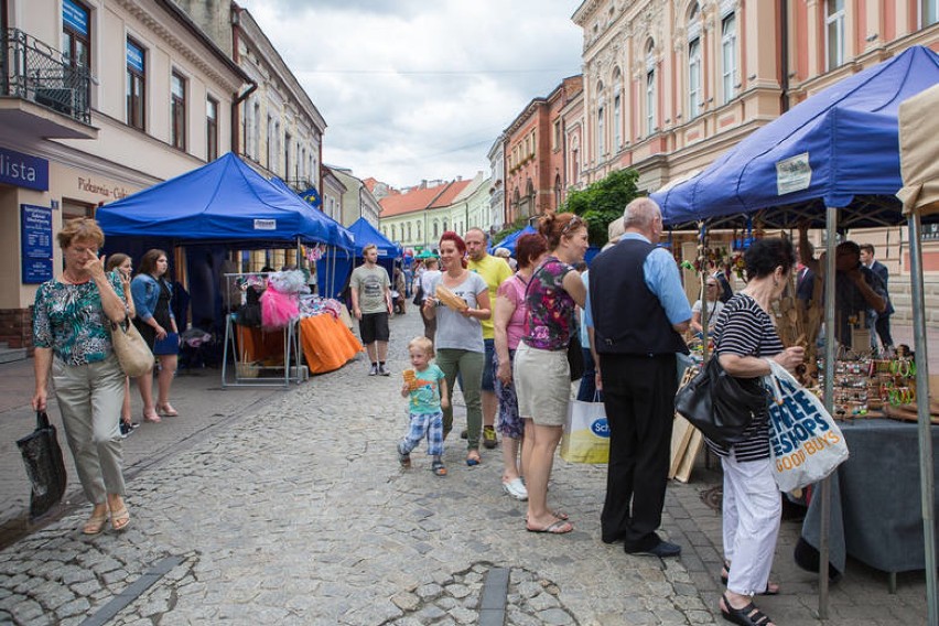 W piątek (21 czerwca) od godz. 11 ulica Wałowa zamieni się w...