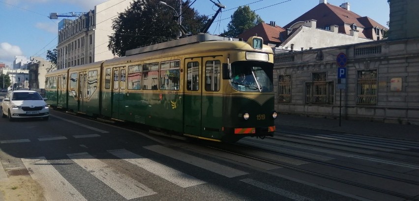 Pomalowany na zielono 'helmut" jest jedynym takim wagonem w...