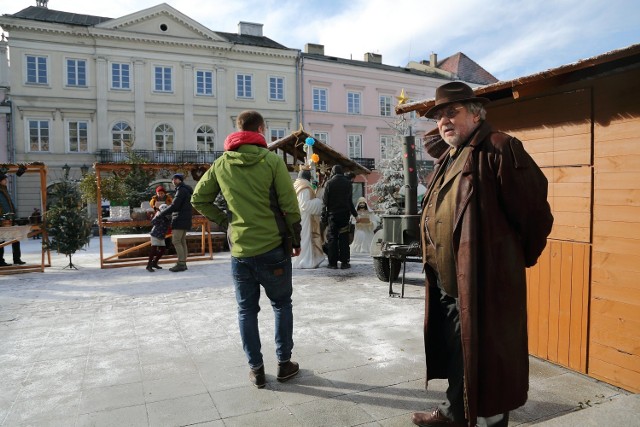 W Piotrkowie trwają zdjęcia do filmu "Listy do M. Czas niespodzianek". Na planie można spotkać Tomasza Karolaka czy Andrzeja Grabowskiego