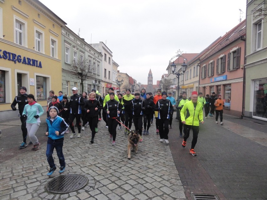 Grodzisk. Bieg noworoczny  ZDJĘCIA