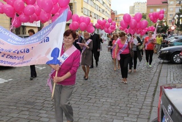 „Marsz ku zdrowiu" przy dźwiękach orkiestry policyjnej