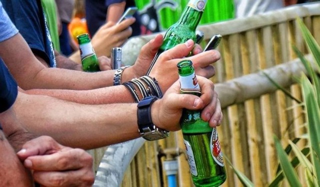 Alkohol będzie można spożywać w strefie obejmującej teren rekreacyjny ze stolikami i grillem