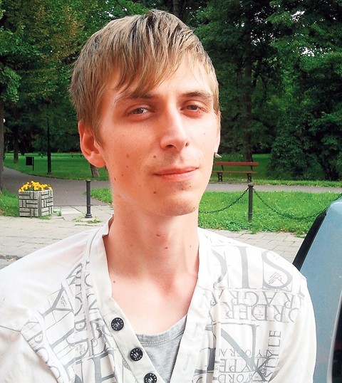 Rafał Dybała ma 22 lata, pracuje w Gillette przy produkcji...