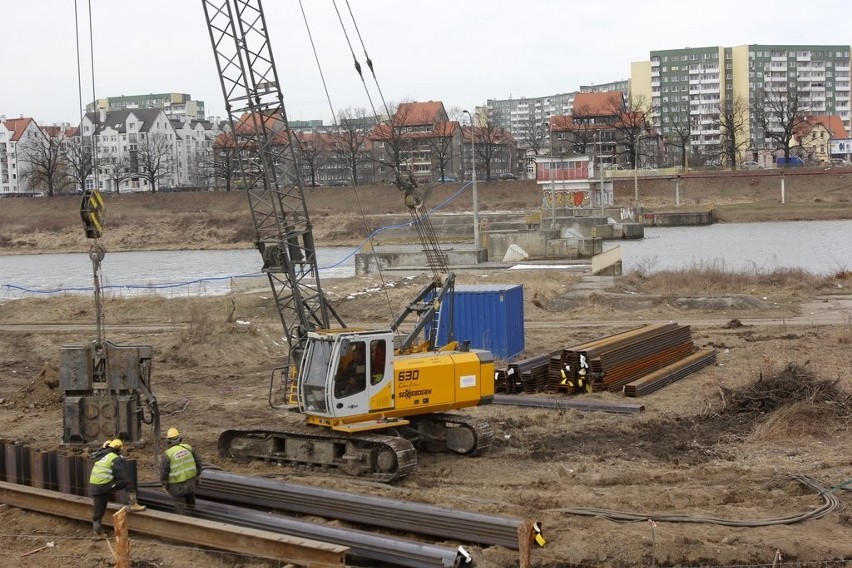 Wrocław: Modernizują Wrocławski Węzeł Wodny. Powstanie tama na kanale powodziowym (ZDJĘCIA)