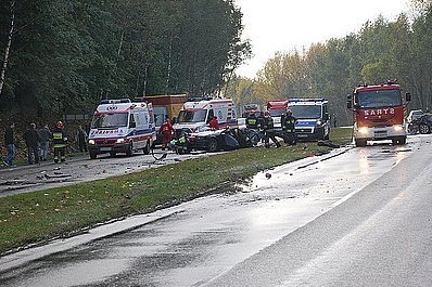 Dąbrowa Górnicza: Groźny wypadek na DK 94. 6 osób rannych [ZDJĘCIA]