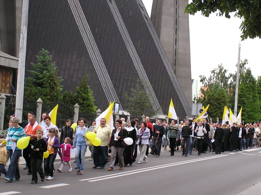 W elbląskim marszu uczestniczyły całe rodziny.Fot. Grażyna...