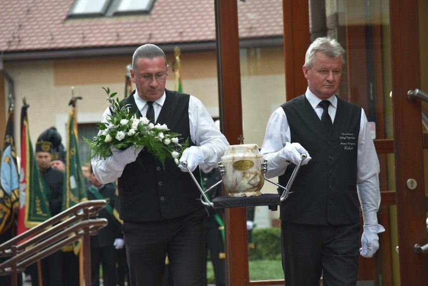 Pogrzeb Łukasza z Zofiówki - Jastrzębie-Zdrój pożegnało tragicznie zmarłego górnika [ZDJĘCIA i WIDEO]